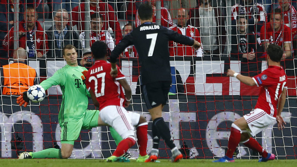 Dư âm Bayern 1-2 Real: Còn may cho Hùm xám