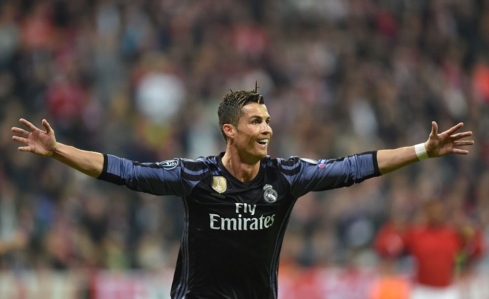 Ronaldo giúp Real trở thành ứng viên vô địch số 1