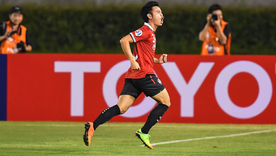 Ảnh bài viết Sao Thái liên tục qua người theo phong cách Zidane