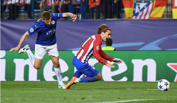 Trọng tài nặng tay, Leicester thất thủ trên chấm 11m trước Atletico