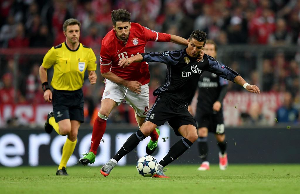 Lượt đi Tứ kết Champions League: Ronaldo hay nhất, ăn đứt Dybala