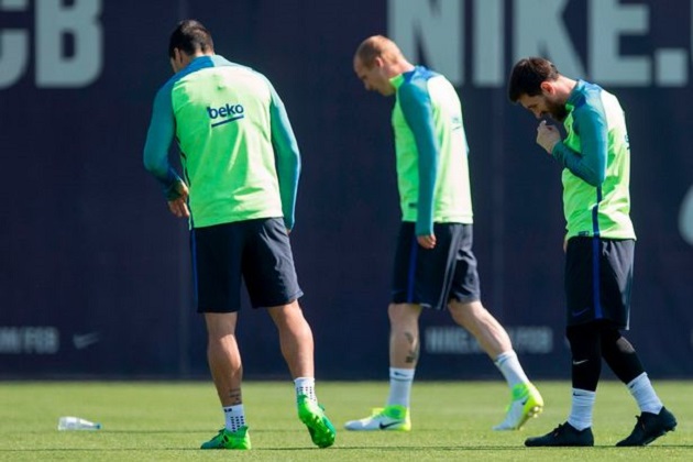 Ảnh bài viết Messi lầm lũi tập luyện trước cuộc đụng độ với Real Sociedad