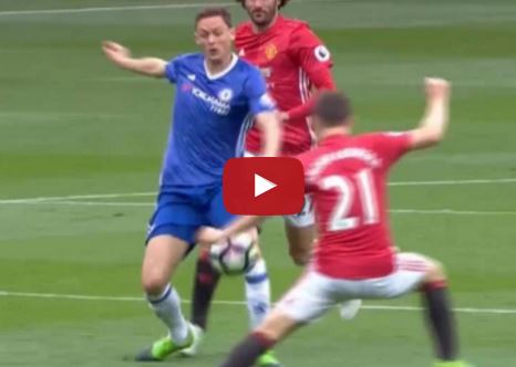 Ảnh bài viết Herrera chọc khe, Marcus Rashford dứt điểm tuyệt vời tung lưới Chelsea