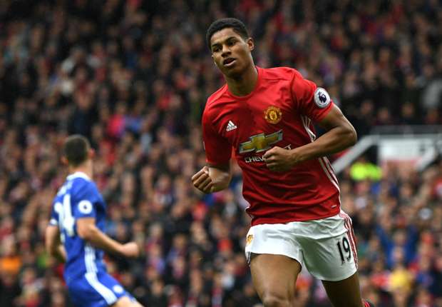 Ảnh bài viết Thăng hoa trước Chelsea, Rashford được đồng đội khen ngợi