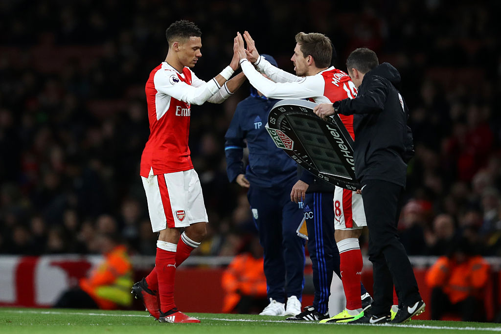 Wenger và câu hỏi 3-4-2-1 (Phần 2): Tàn nhẫn hơn một chút