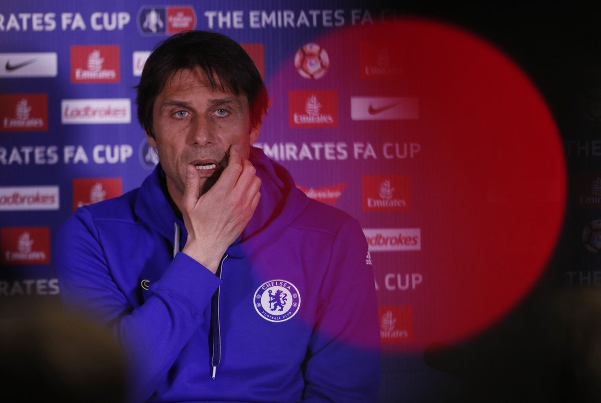Conte khiêu chiến: Gặp Chelsea, Tottenham sẽ "lộ nguyên hình"