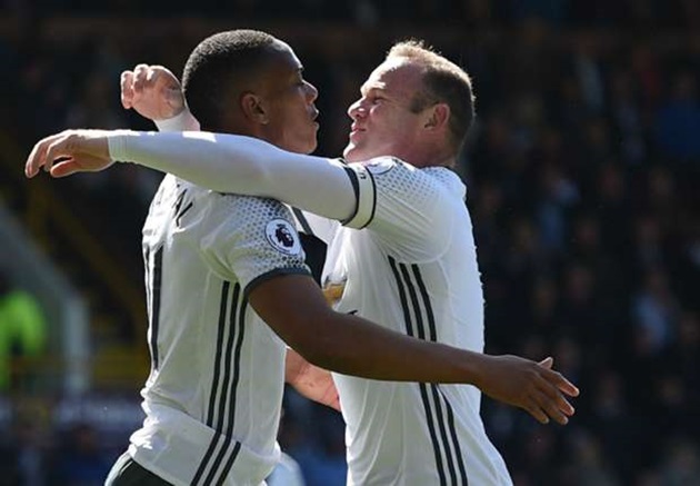 Ảnh bài viết Ibra chấn thương: Trong cái khó, ló cái khôn