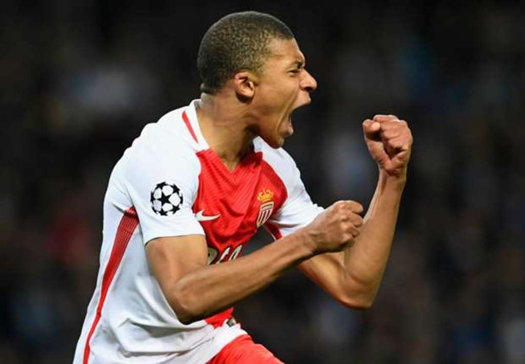 Falcao và Mbappe lại 'nổ súng', Monaco hạ gục Lyon