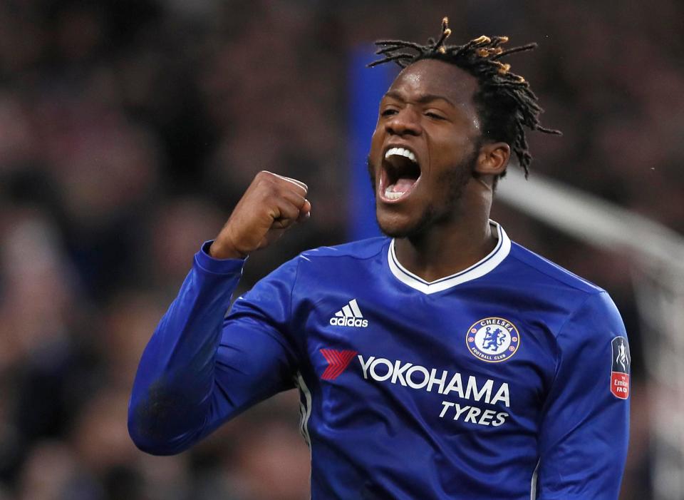 Ảnh bài viết Ủng hộ Ibrahimovic, Batshuayi bị xua đuổi ở Chelsea