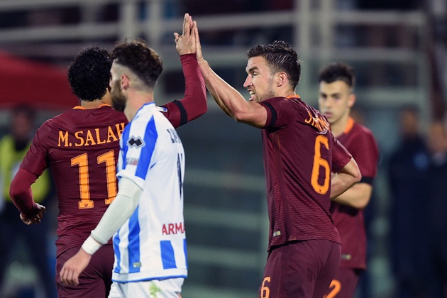 Salah nổ súng, đẩy Pescara xuống Serie B