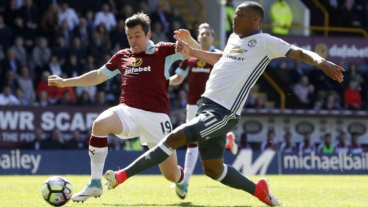 Ảnh bài viết Sốc: Bị cấm thi đấu 18 tháng, Joey Barton tuyên bố giải nghệ