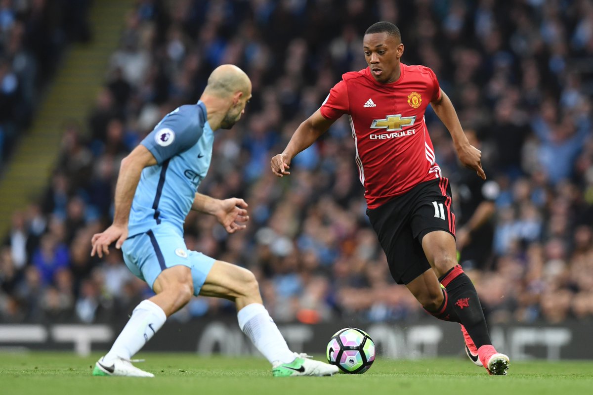 Ảnh bài viết Chuyên gia Sky Sports: Ngạc nhiên quá, M.U chỉ muốn 1 điểm