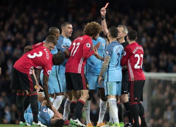 Ảnh bài viết Những thứ "đã mặc định" trong các trận derby Manchester