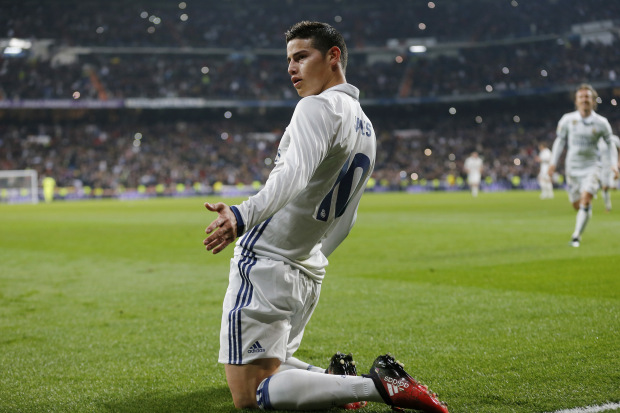 Ảnh bài viết Vợ tìm nhà ở Manchester, James mở đường đến M.U?