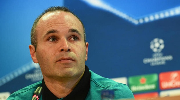 Iniesta dính chấn thương, vắng mặt ở derby Catalan