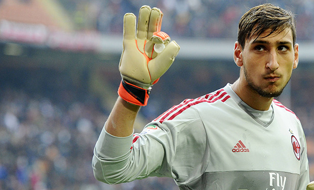 Sốc: Man Utd rút lui, đại diện đòi bán Donnarumma cho Inter