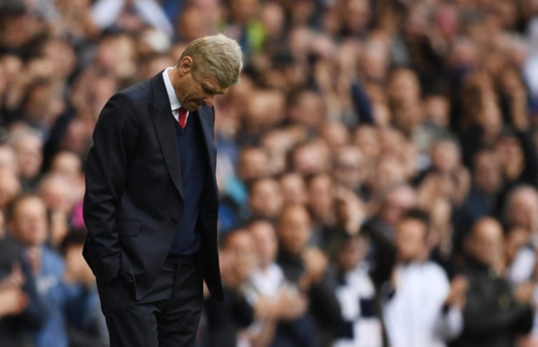 Ảnh bài viết HLV Wenger bỏ họp báo, khẳng định Arsenal cần vô địch, không cần hơn Tottenham