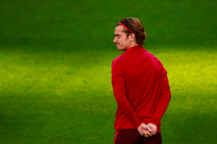 Ảnh bài viết Griezmann đầy nữ tính xuất hiện tại Bernabeu