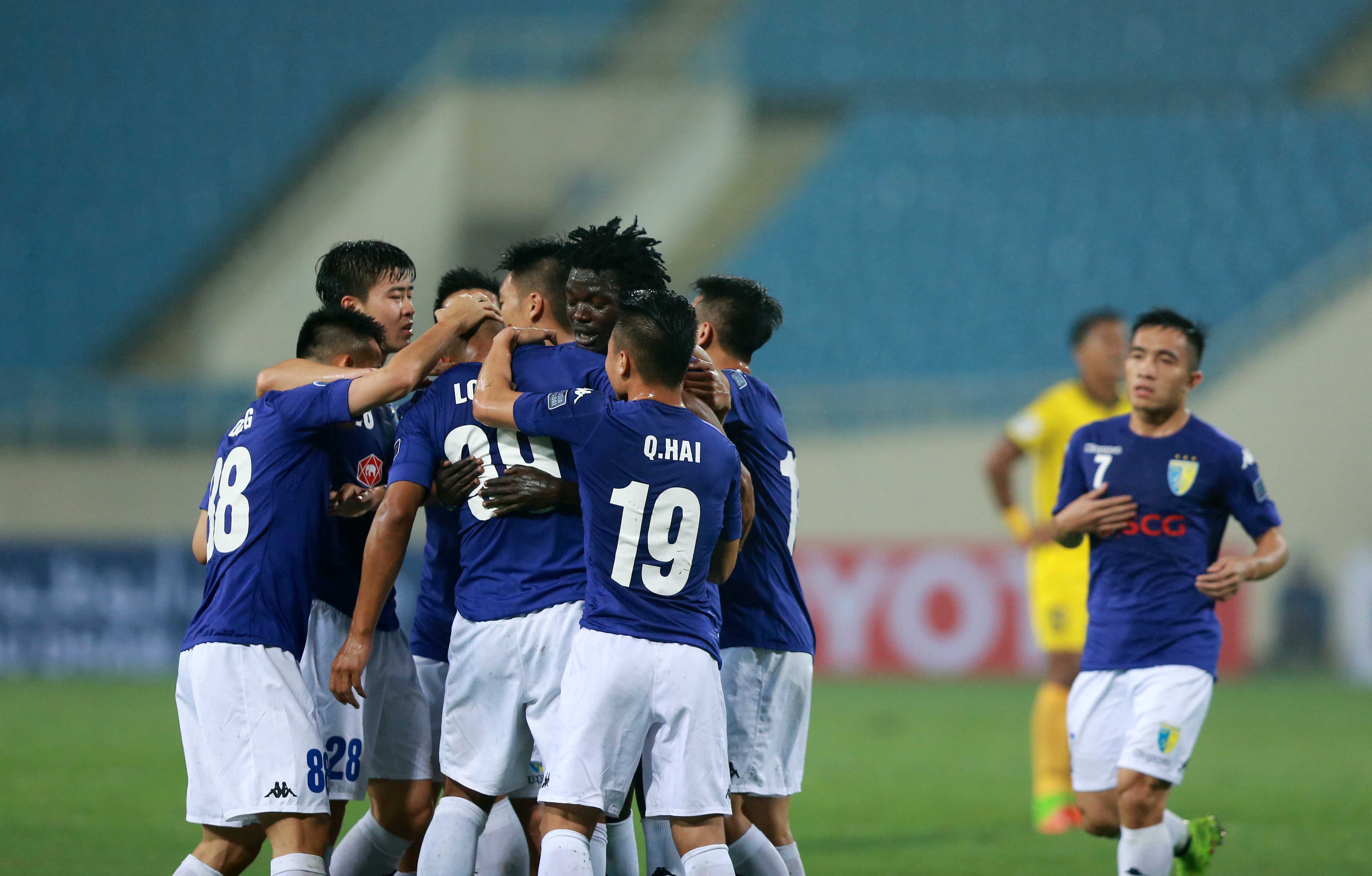 18h30 ngày 03/05, Hà Nội FC vs Felda United: Chủ nhà buộc phải thắng