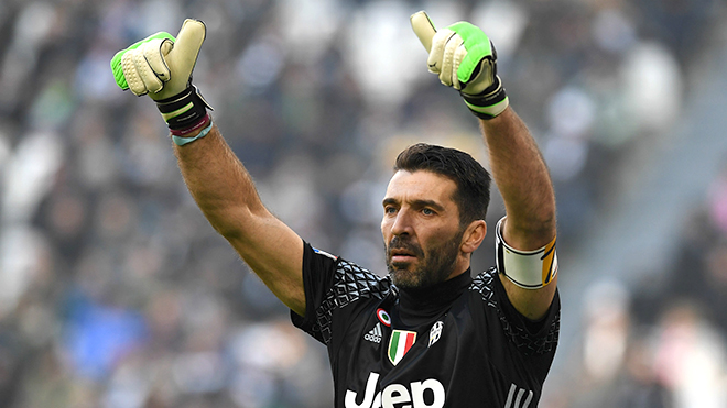 Ảnh bài viết Khi Buffon ra mắt bóng đá thế giới, những cầu thủ Monaco này còn chưa chào đời