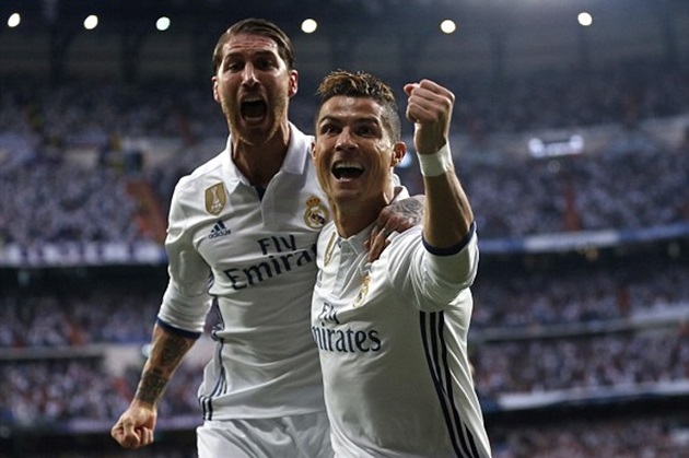Thăng hoa với cú hat-trick, Ronaldo nhấn chìm Atletico