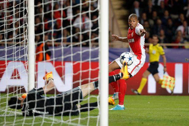 5 điểm nhấn Monaco 0-2 Juventus: Ngựa non quy phục cáo già