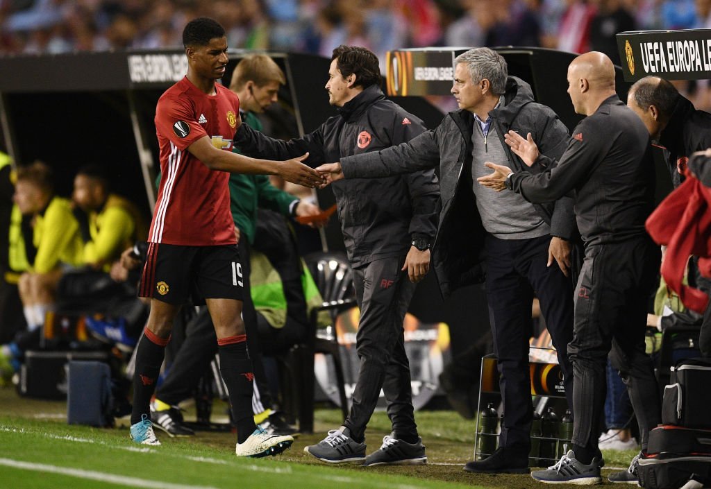 "Đừng quên Marcus Rashford chỉ 19 tuổi"