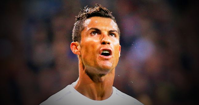 Chửi đồng đội, gây hấn với đối thủ, Ronaldo còn 'điên' đến cỡ nào?