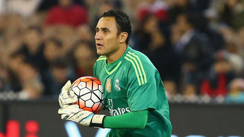 Pha cứu thua giúp Keylor Navas được phong "thánh" trước Atletico