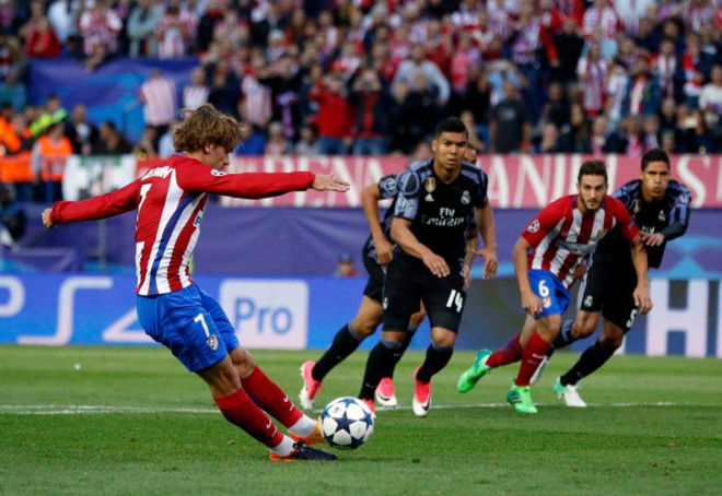 Trọng tài phạm sai lầm trong quả penalty của Griezmann