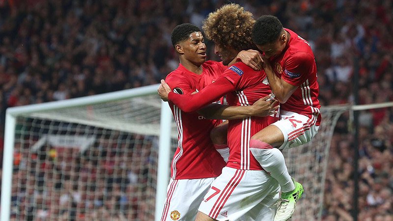MU vào chung kết Europa League: Đá thế đừng mong vô địch!