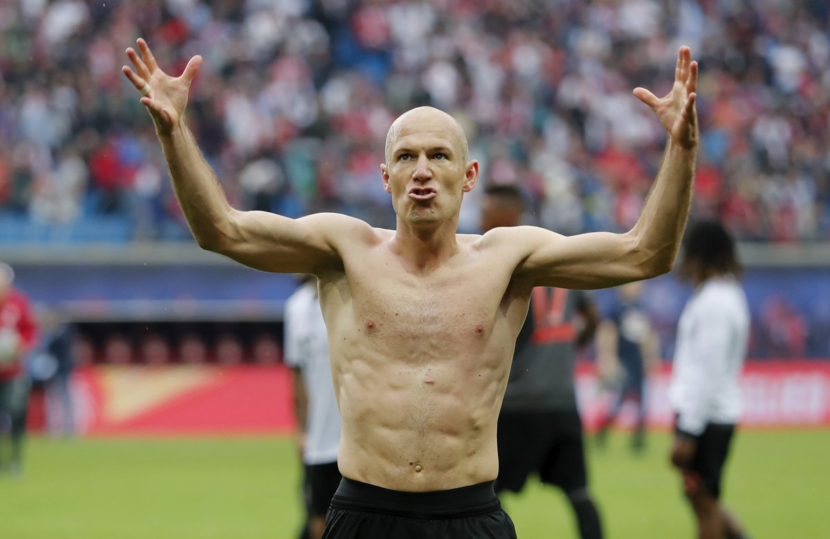 Ghi liền 3 bàn thắng cuối trận, Bayern tạo nên cuộc lội ngược dòng điên rồ tại Red Bull Arena