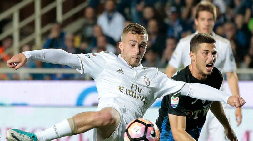 Ảnh bài viết 5 trận liền không thắng, Milan đang 'học theo' Inter