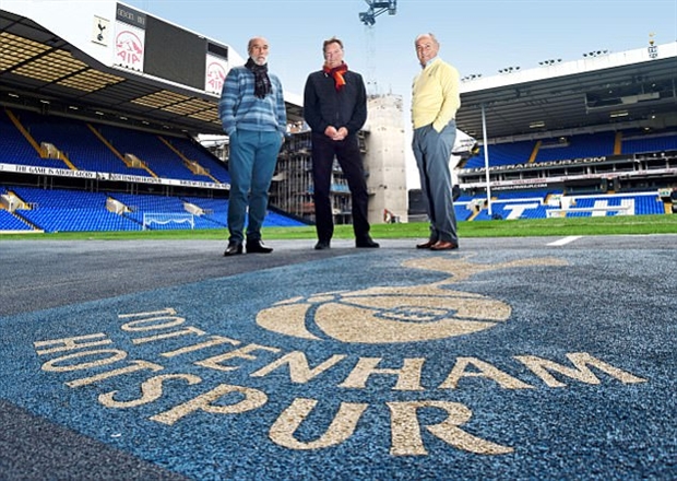 Các huyền thoại Tottenham tụ tập chào tạm biệt White Hart Lane