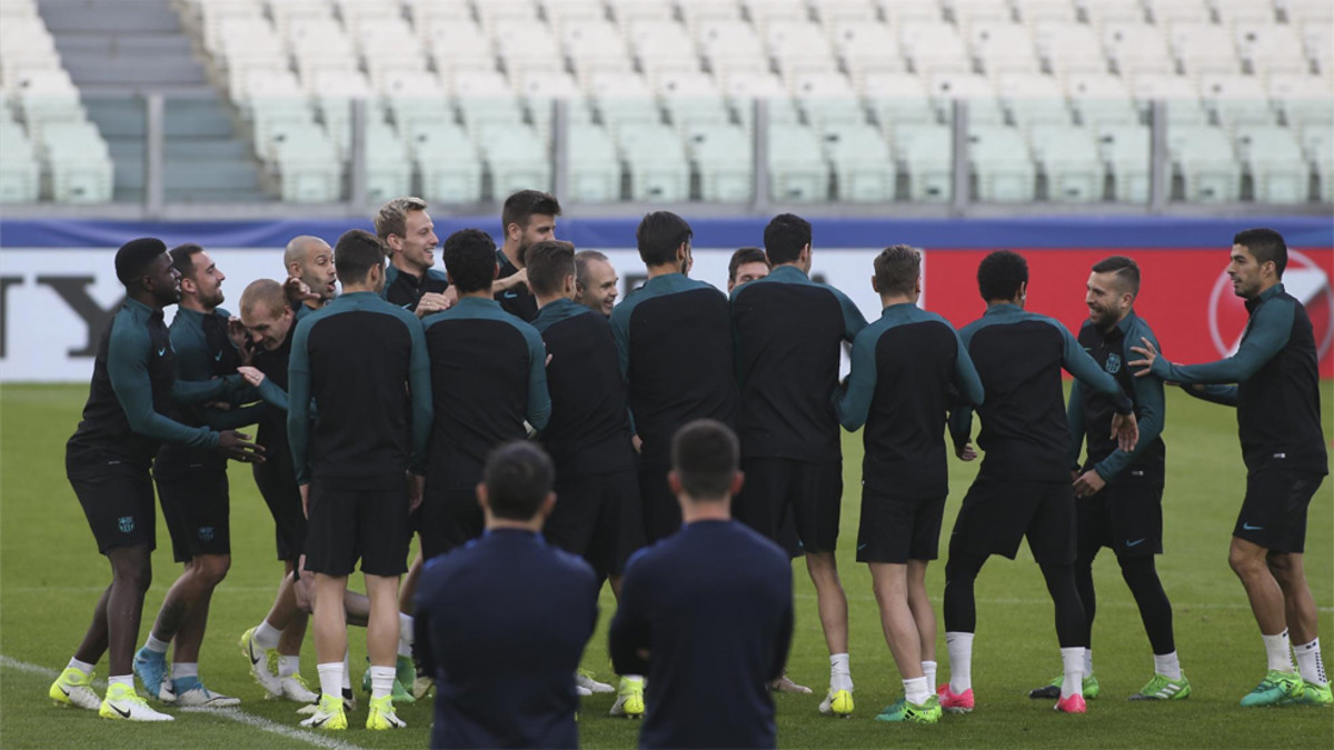 Ảnh bài viết Barca và tiếng nói từ phòng thay đồ: Hết nước thì tát gì?