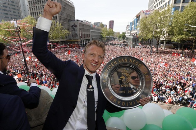 Feyenoord diễu hành mừng chức vô địch sau 18 năm