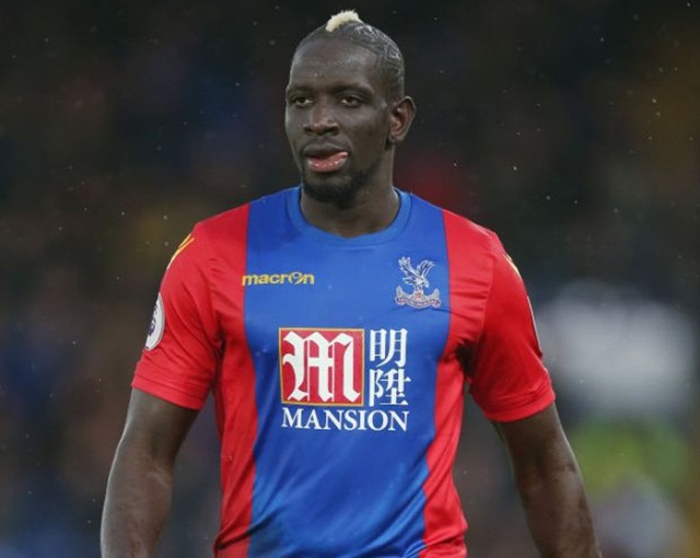 Liverpool ra giá cho Sakho, chỉ 'dân chơi' mới mua nổi