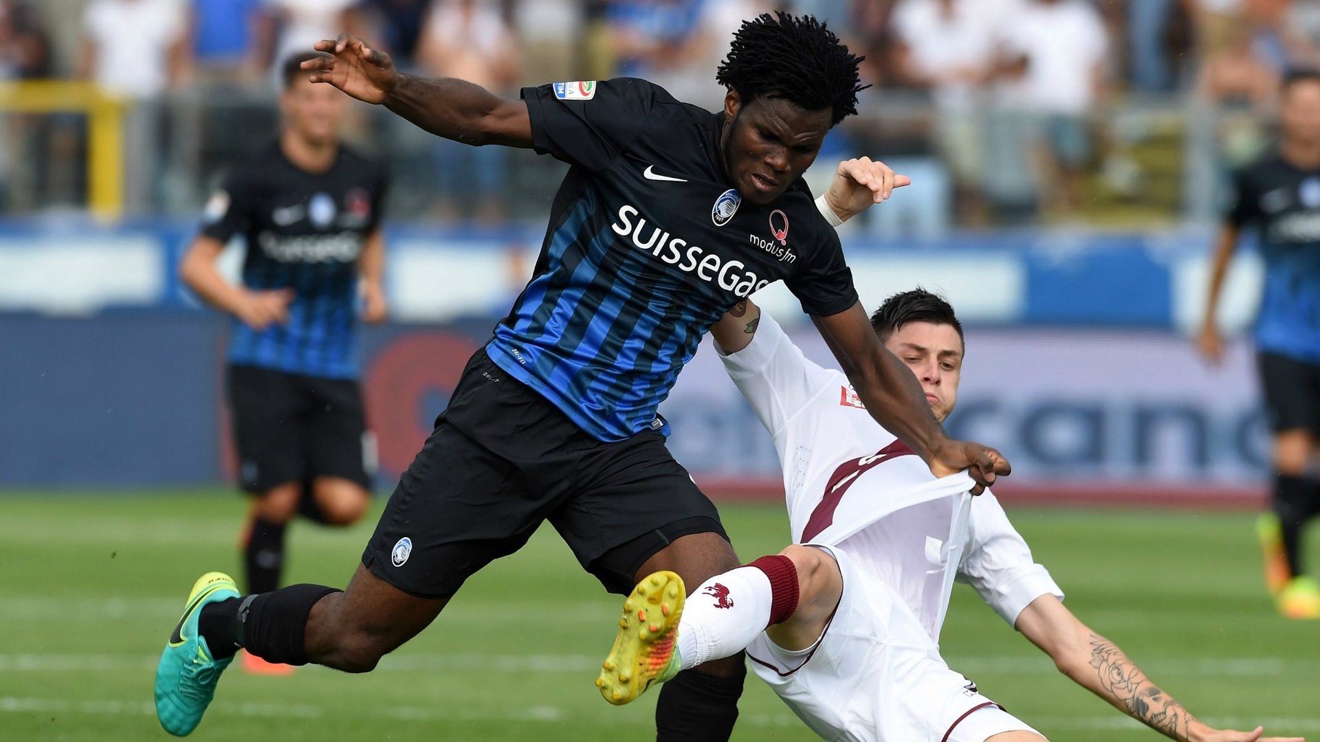 Mới đổi chủ, AC Milan quyết đấu với Man Utd, Chelsea
