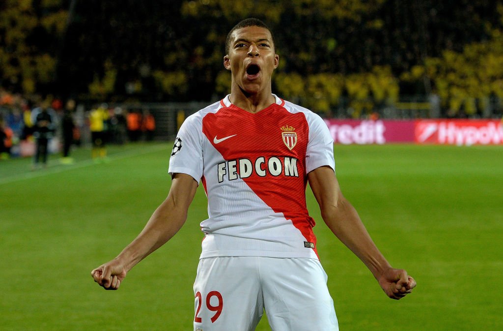 'Mọi tin đồn về Mbappe đều là bịa đặt'