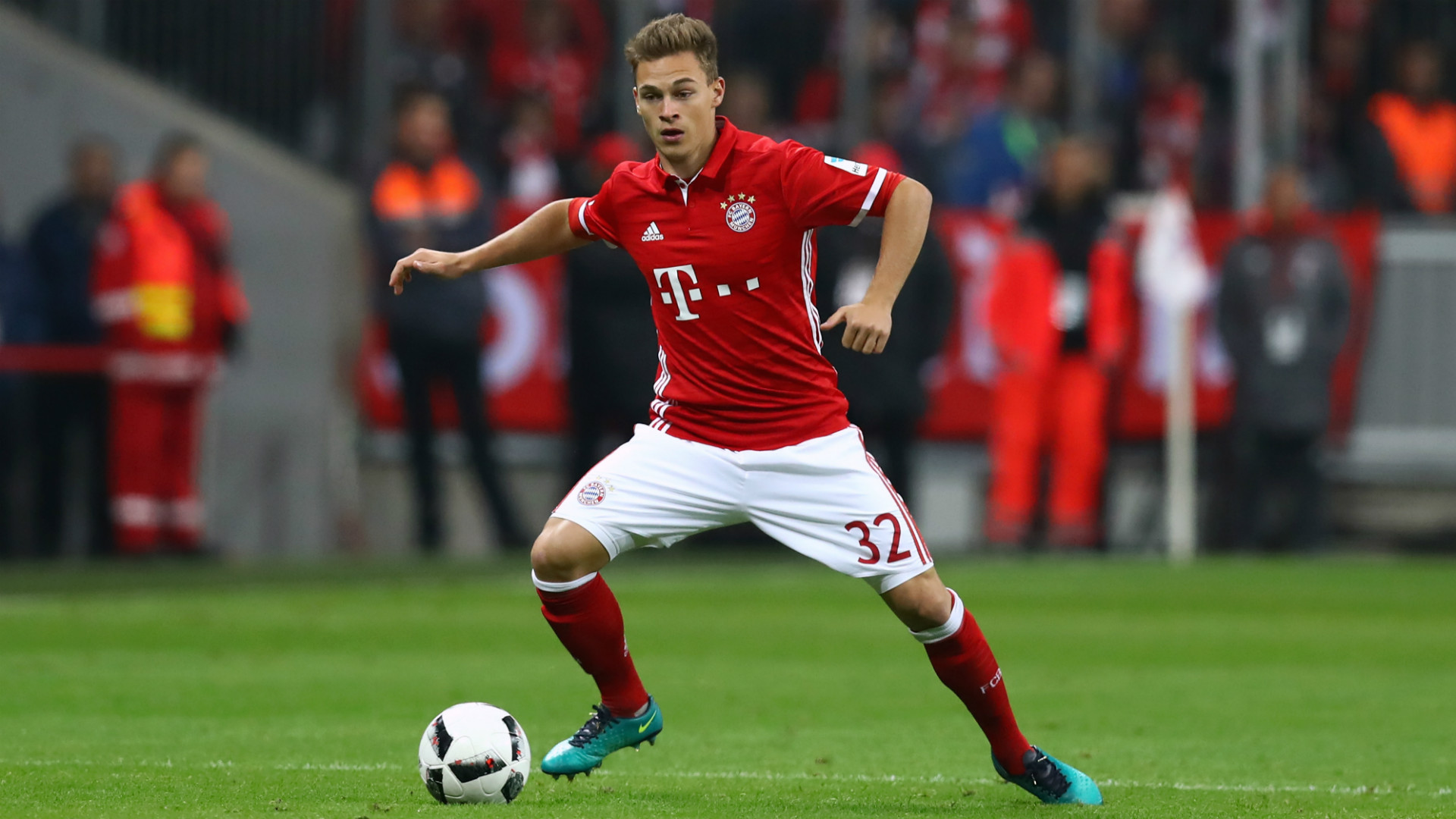 Joshua Kimmich - Nguời kế thùa Philipp Lahm tại Bayern Munich