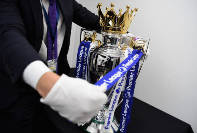 Ảnh bài viết Cúp vô địch Premier League đã có mặt tại Stamford Bridge