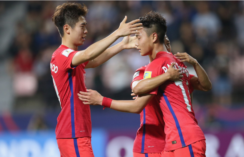Hai sao trẻ Barca tiếp tục tỏa sáng, U20 Hàn Quốc biến giải đấu thành ác mộng cho U20 Argentina