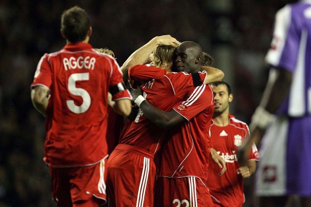 Play-off Champions League: Cánh cửa không khóa chờ Liverpool