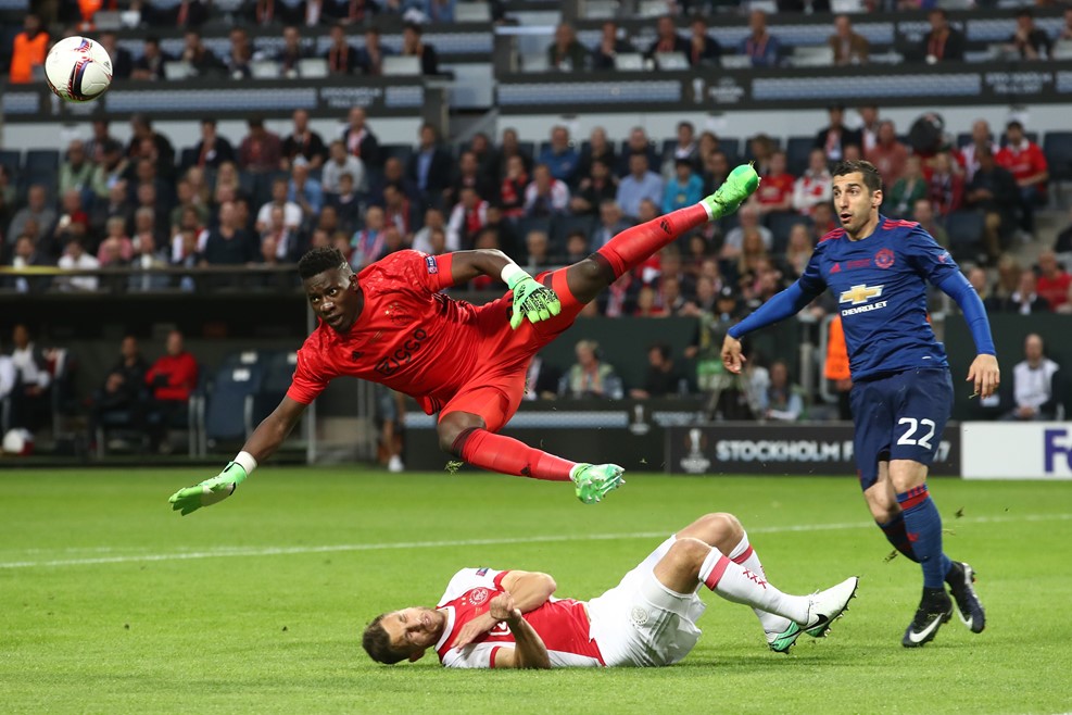Bàn thắng kết liễu Ajax của Henrik Mkhitaryan