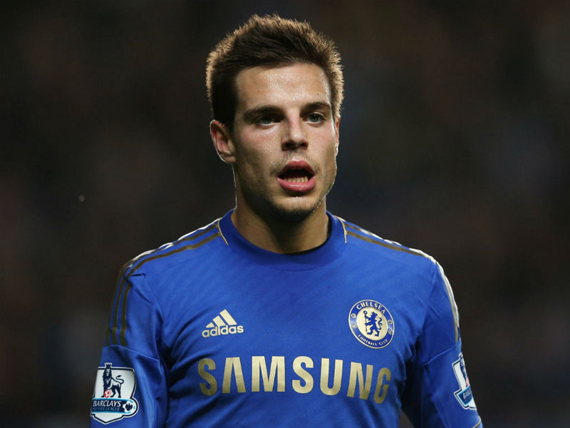 Cesar Azpilicueta hãnh diện khi được Barca theo đuổi
