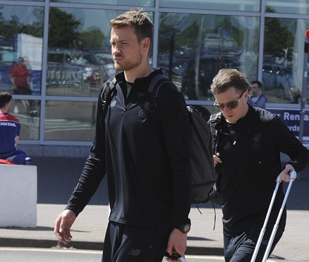 Ảnh bài viết Dàn sao Liverpool "tay xách, nách mang" rời đất cảng Sydney