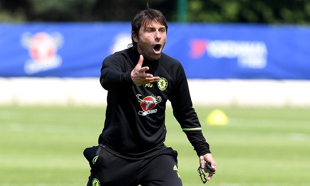 Ảnh bài viết Chelsea giữ chân Conte: Kỷ lục lương bổng, kế hoạch 3 năm