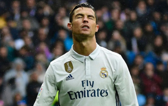 Ronaldo lỡ cơ hội trở lại Anh cuối tuần này