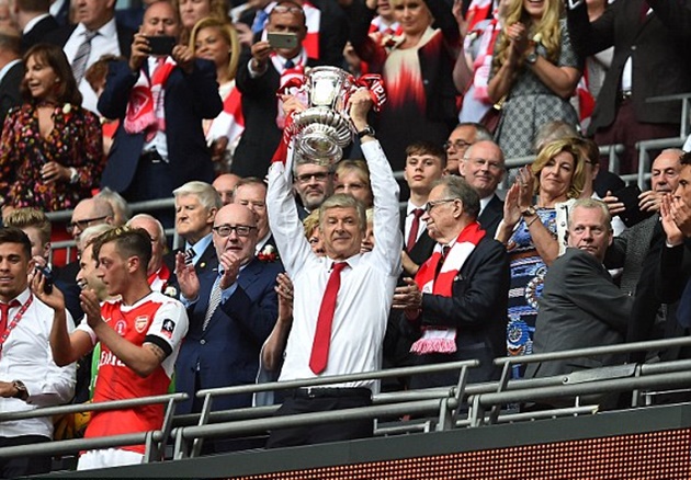 5 điểm nhấn Arsenal 2-1 Chelsea: Ngài Wenger khắc tên vào lịch sử