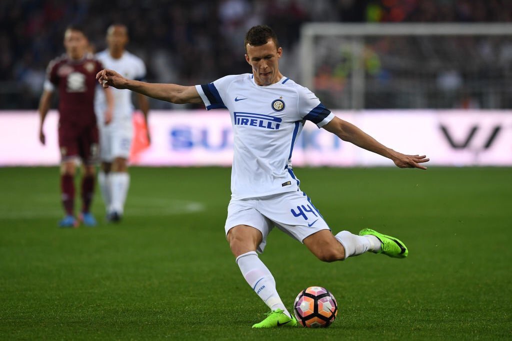 Diễn biến vụ Ivan Perisic: Chelsea chỉ là 'đòn gió', M.U sẽ chốt sớm